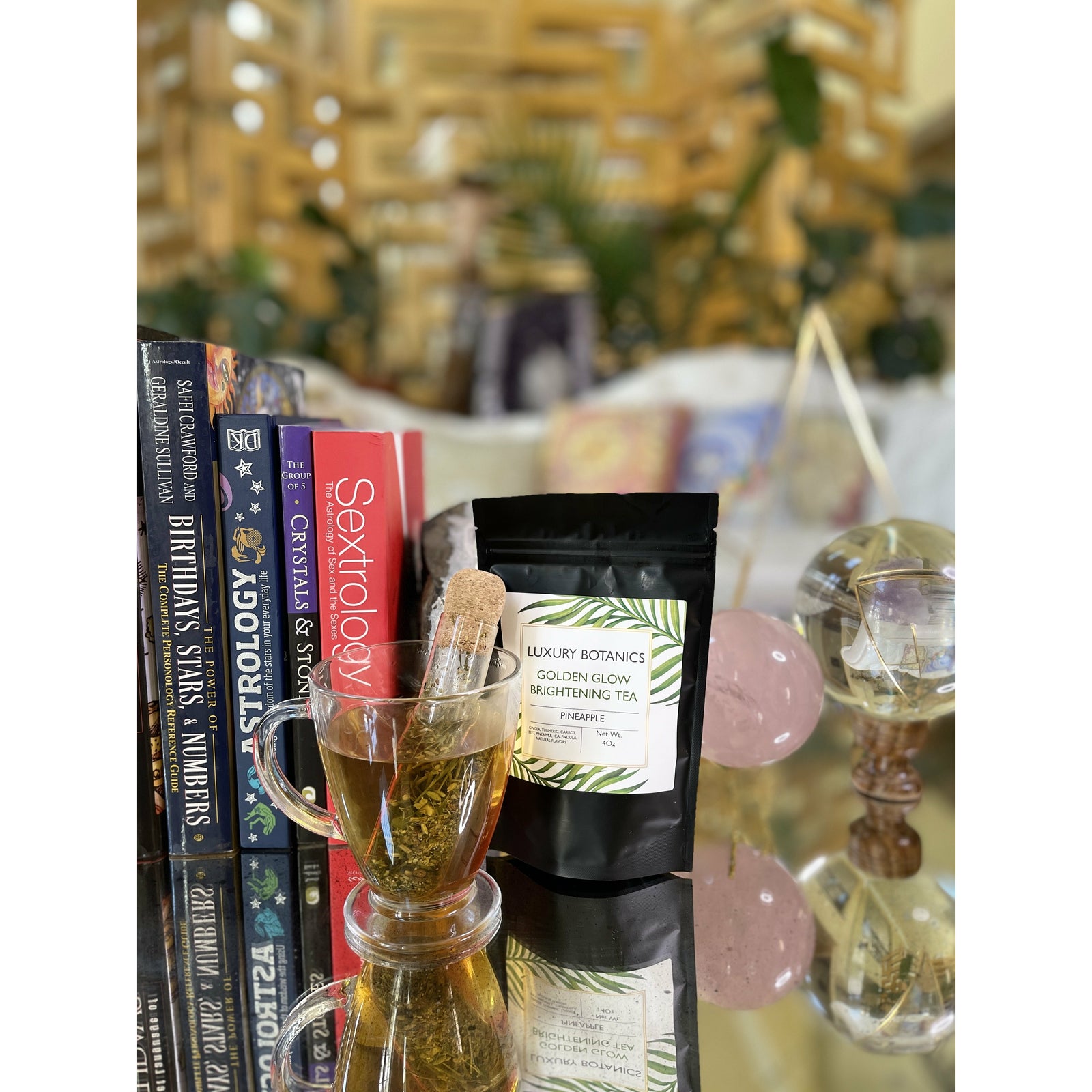 Dim Gray Golden Glow Brightening Tea