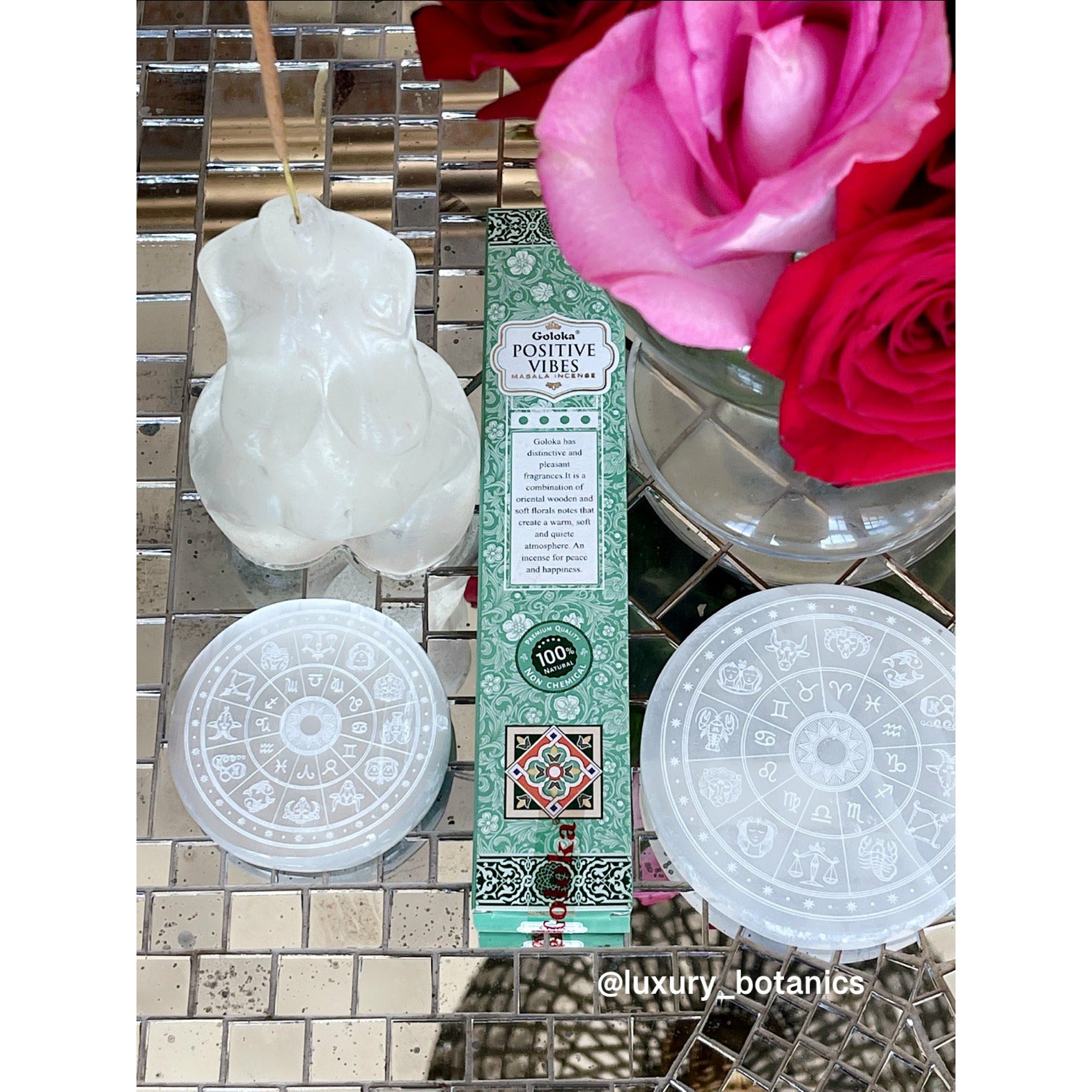 Gray Zodiac Round Selenite Charging Plate